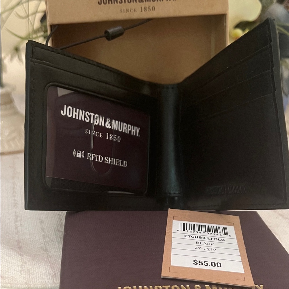 Johnston & Murphy Black RFID Card Holder